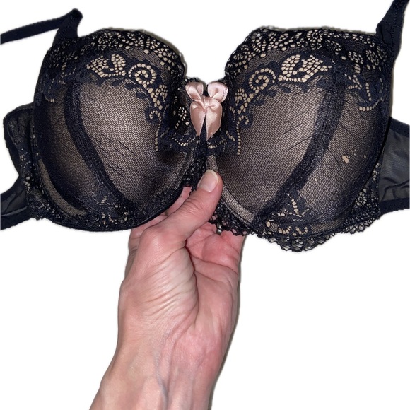 DKNY laced bra - Picture 4 of 7